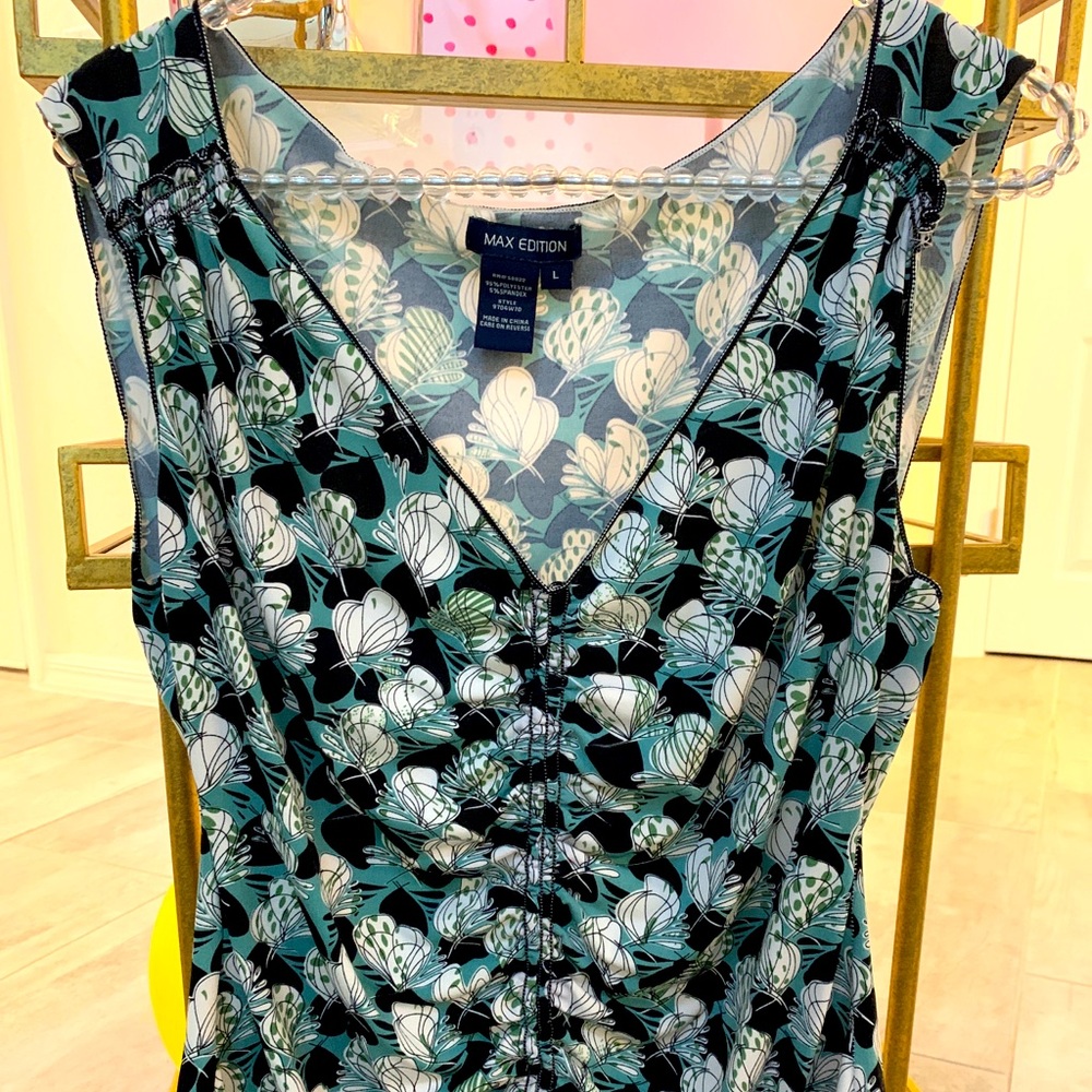 Max Edition ruched front sleeveless Top Sz L